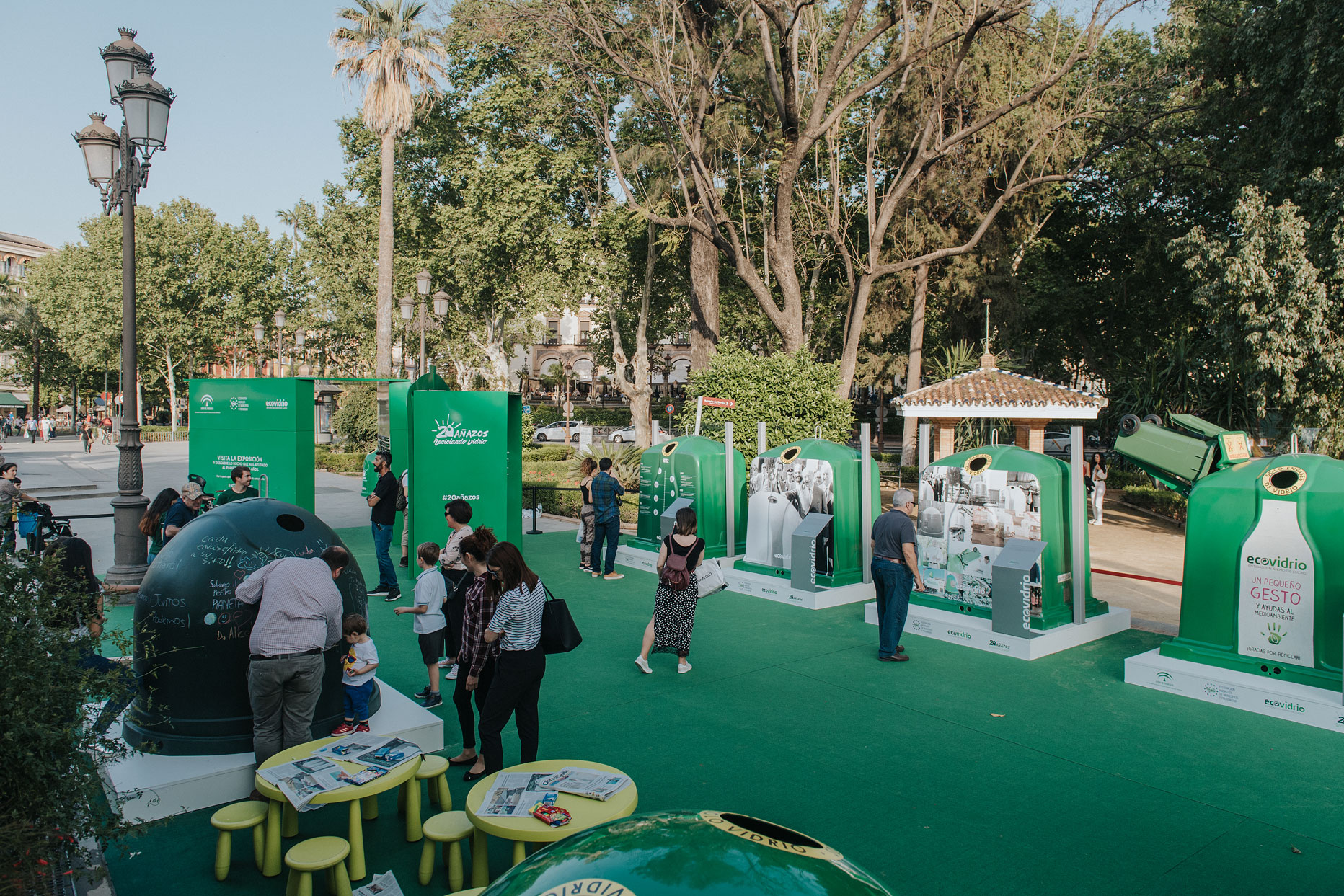 exposición itinerante “20 añazos reciclando envases de vidrio"